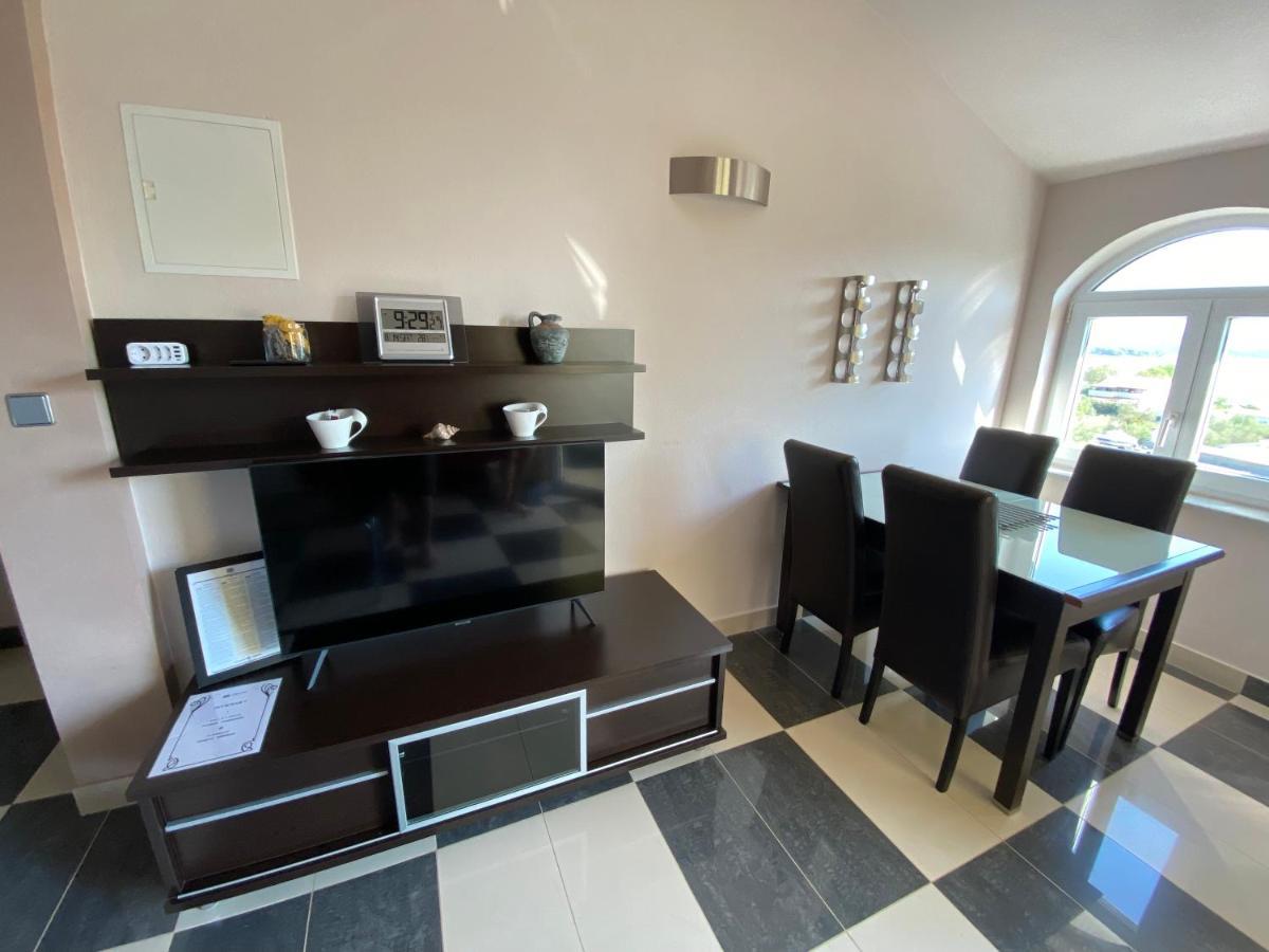 Apartments Villa Lora Kraj  Εξωτερικό φωτογραφία